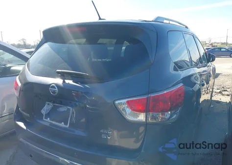 2013 Nissan Pathfinder Sv z USA, uszkodzony, nr VIN 5N1AR2MM1DC668845